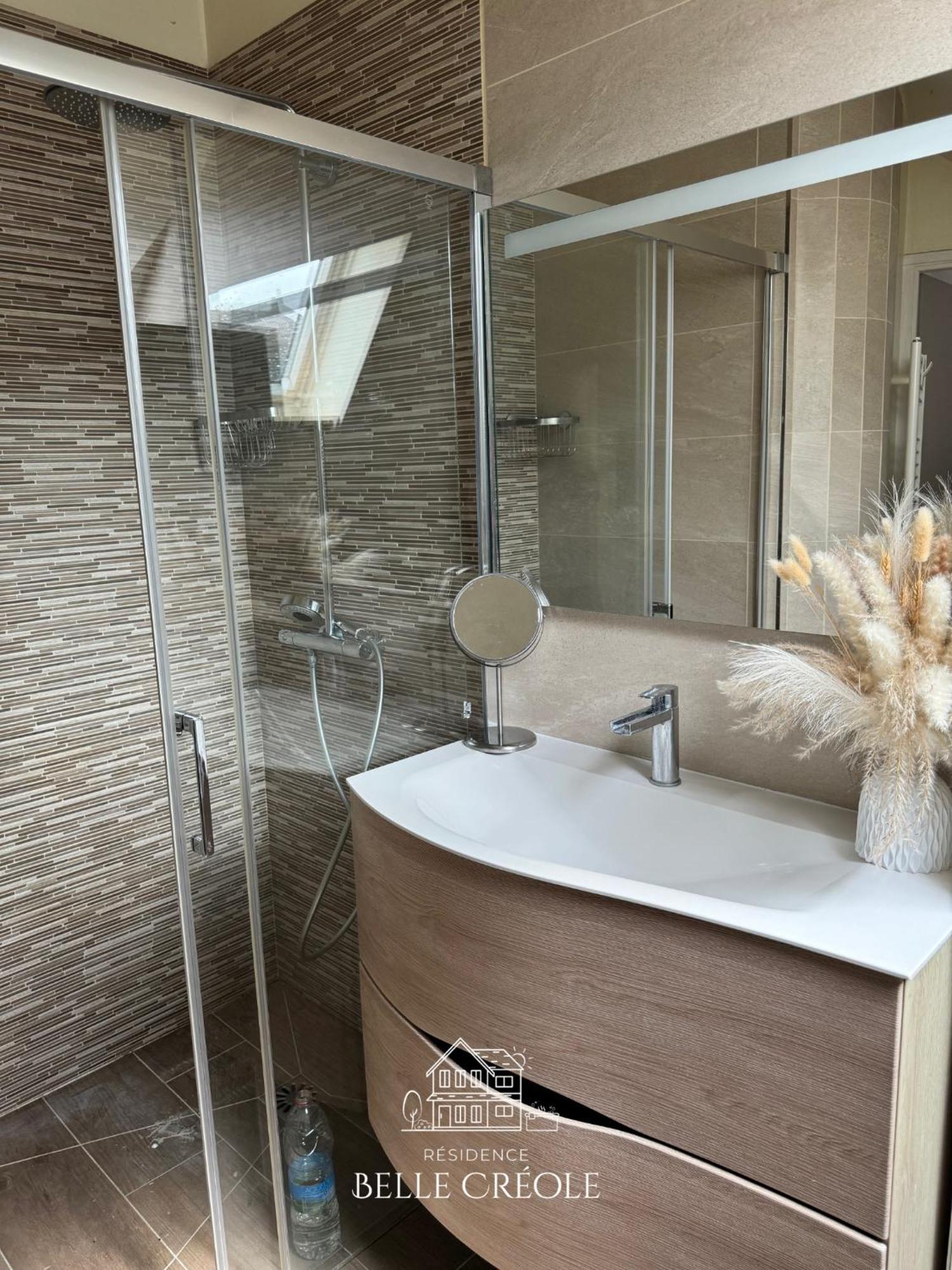 Duplex Vip Jacuzzi A 15Min De Disneyland Paris Et 1H De Paris Quincy-Voisins Экстерьер фото